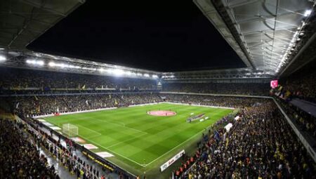 Şampiyonlar Ligi'nde Gol Krallığı Yarışı